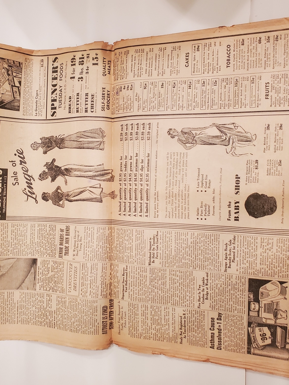 Star Weekly Vintage Newspaper Rare 1953 Cover Featuring Queen in White Gown - Picture 9 of 9